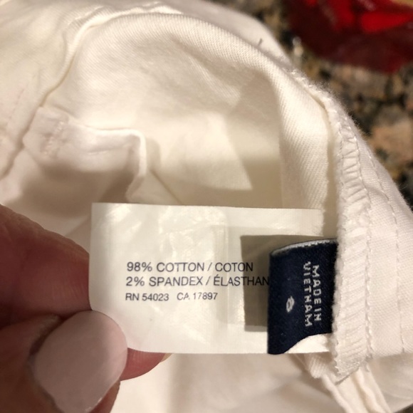 GAP white Bermuda shorts - Picture 4 of 4